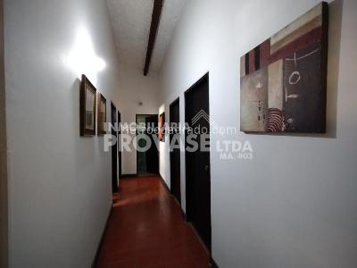 Casa de 4 alcobas en venta en Caobos, Cúcuta, 265 m² · foto 10 de 20