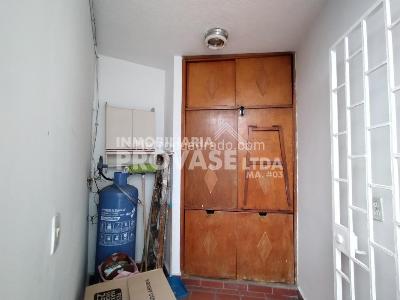 Casa de 5 alcobas en venta en Blanco, Cúcuta, 350 m² · foto 14 de 19