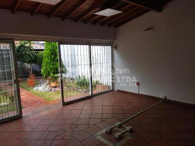 Casa de 4 alcobas en venta en El Rosal, Cúcuta, 260 m² · foto 17 de 20