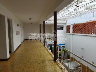 Casa de 5 alcobas en venta en Popular, Cúcuta, 331 m² · foto 11 de 20