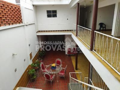 Casa de 5 alcobas en venta en Popular, Cúcuta, 331 m² · foto 12 de 20