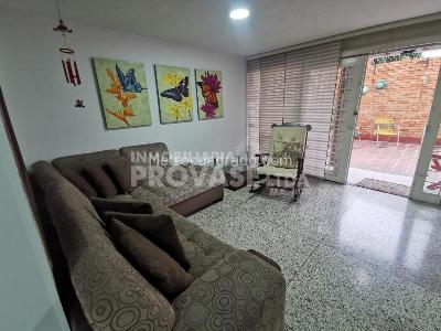 Casa en venta en La Riviera, Cúcuta · foto 7 de 20