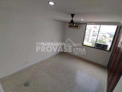 Apartamento de 3 alcobas en venta en La Riviera, Cúcuta, 217 m² · foto 13 de 20