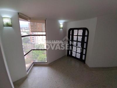 Apartamento de 3 alcobas en venta en La Riviera, Cúcuta, 217 m² · foto 3 de 20