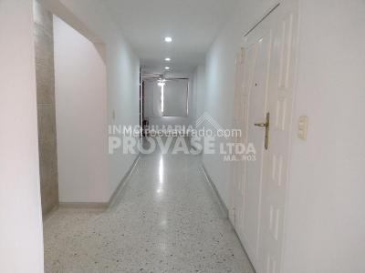 Apartamento de 3 alcobas en venta en La Riviera, Cúcuta, 217 m² · foto 7 de 20