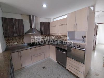 Apartamento de 3 alcobas en venta en La Riviera, Cúcuta, 217 m² · foto 8 de 20