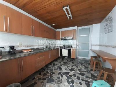 Casa de 5 alcobas en venta en La Riviera, Cúcuta, 470 m² · foto 6 de 14