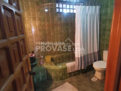 Casa de 3 alcobas en venta en Blanco, Cúcuta, 270 m² · foto 10 de 11