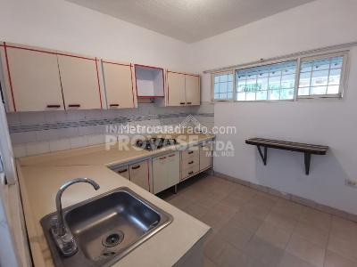 Casa de 3 alcobas en venta en Lleras Restrepo, Cúcuta, 181 m² · foto 11 de 20