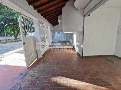 Casa de 3 alcobas en venta en Lleras Restrepo, Cúcuta, 181 m² · foto 5 de 20