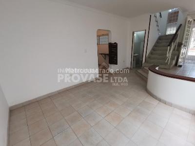 Casa de 3 alcobas en venta en Lleras Restrepo, Cúcuta, 181 m² · foto 8 de 20