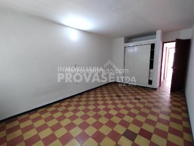 Casa de 5 alcobas en venta en Lleras Restrepo, Cúcuta, 420 m² · foto 13 de 20