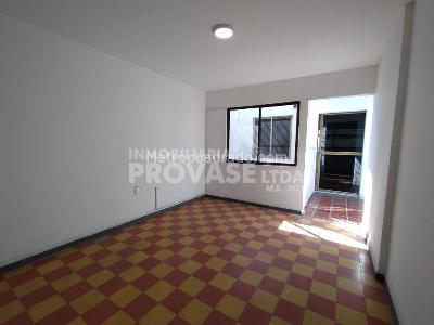 Casa de 5 alcobas en venta en Lleras Restrepo, Cúcuta, 420 m² · foto 14 de 20