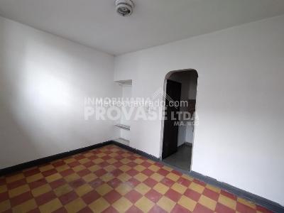 Casa de 5 alcobas en venta en Lleras Restrepo, Cúcuta, 420 m² · foto 16 de 20