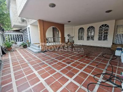 Casa en venta en La Riviera, Cúcuta · foto 2 de 20