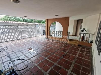 Casa en venta en La Riviera, Cúcuta · foto 3 de 20