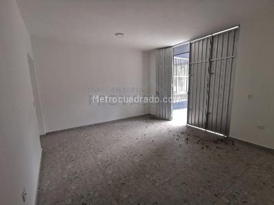 Casa de 5 alcobas en venta en La Merced, Cúcuta, 300 m² · foto 10 de 20