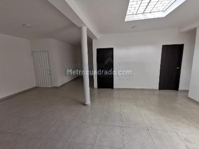 Casa de 5 alcobas en venta en La Merced, Cúcuta, 300 m² · foto 18 de 20