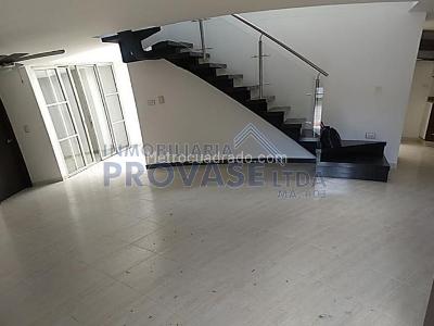 Casa de 4 alcobas en venta en San Luis, Cúcuta, 290 m² · foto 3 de 18
