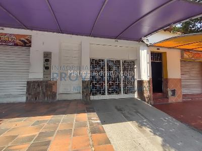 Casa de 5 alcobas en venta en Centro, Cúcuta, 240 m² · foto 2 de 13