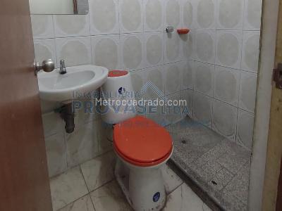 Casa de 5 alcobas en venta en Centro, Cúcuta, 240 m² · foto 13 de 13