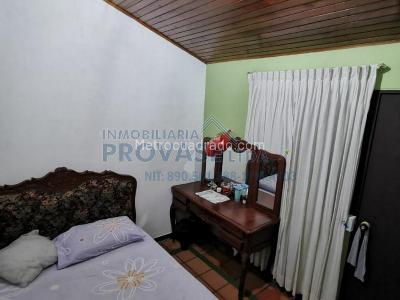 Casa de 5 alcobas en venta en Pueblo Nuevo, Cúcuta, 300 m² · foto 15 de 20