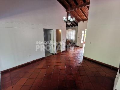 Casa de 3 alcobas en venta en Bocono, Cúcuta, 260 m² · foto 11 de 20