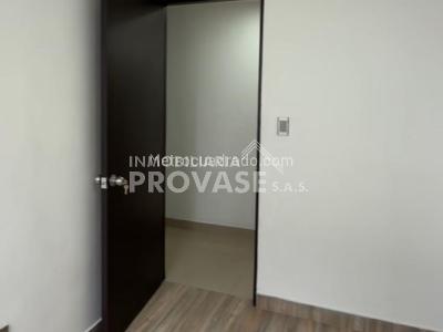 Apartamento en venta en La Insula, Cúcuta · foto 8 de 14