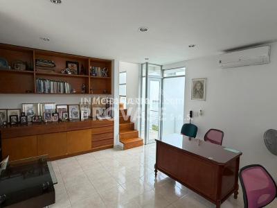 Casa de 5 alcobas en venta en Via Tennis, Cúcuta, 280 m² · foto 5 de 18