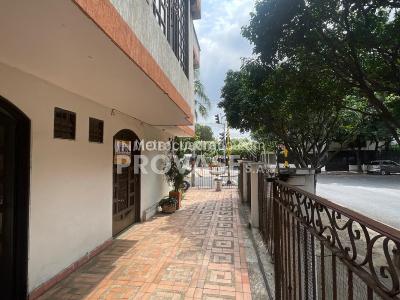 Apartamento de 5 alcobas en venta en La Ceiba, Cúcuta, 331 m² · foto 3 de 14