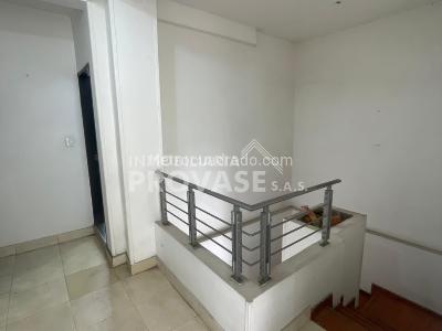 Apartamento de 5 alcobas en venta en La Ceiba, Cúcuta, 331 m² · foto 5 de 14