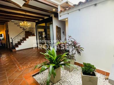 Casa de 4 alcobas en venta en Bocono, Cúcuta, 320 m² · foto 7 de 20