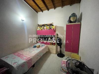 Casa en venta en Prados Del Este, Cúcuta · foto 10 de 15