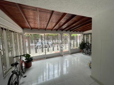 Casa en venta en Prados Del Este, Cúcuta · foto 3 de 15