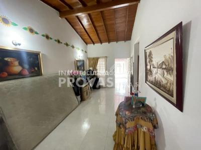 Casa en venta en Prados Del Este, Cúcuta · foto 5 de 15