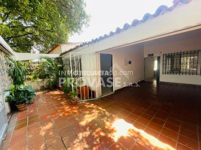 Casa en venta en Quinta Oriental, Cúcuta · foto 2 de 20