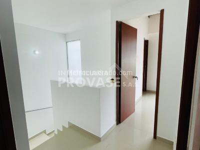 Casa de 3 alcobas en venta en Prados Del Este, Cúcuta, 110 m² · foto 7 de 20