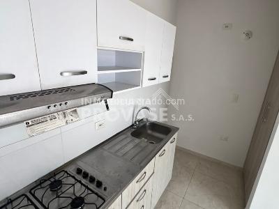 Apartamento en venta en Prados Del Este, Cúcuta · foto 2 de 9