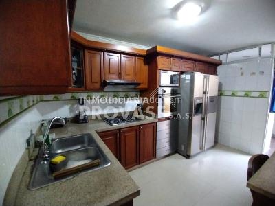 Casa de 4 alcobas en venta en Avenida Del Rio, Cúcuta, 115 m² · foto 8 de 19