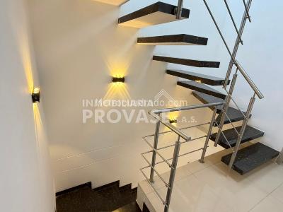 Casa de 2 alcobas en venta en Prados Del Este, Cúcuta, 105 m² · foto 5 de 18