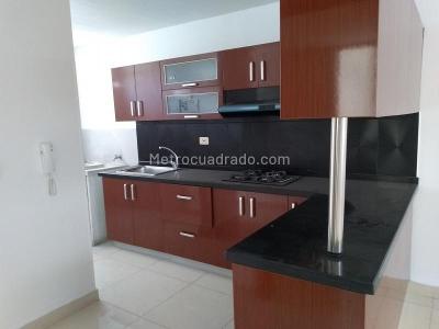 Apartamento en venta en La Riviera, Cúcuta · foto 2 de 14