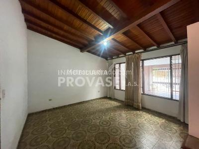 Casa de 4 alcobas en venta en Caobos, Cúcuta, 372 m² · foto 6 de 20