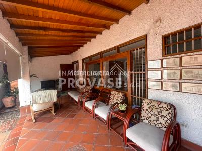 Casa de 4 alcobas en venta en Caobos, Cúcuta, 372 m² · foto 8 de 20
