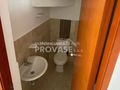 Casa de 3 alcobas en venta en Prados Del Este, Cúcuta, 140 m² · foto 18 de 20
