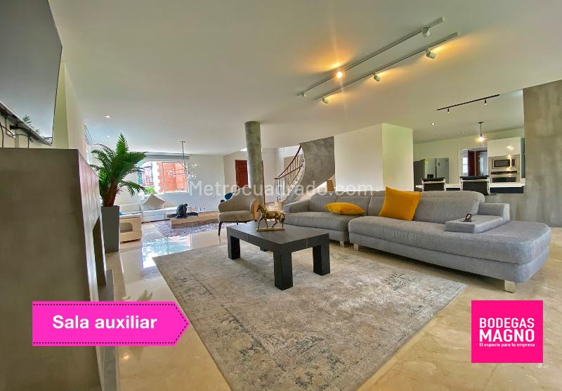 Casa – Medellín, Los Naranjos, El Poblado - Vista 2