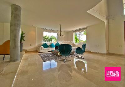 Casa de 5 alcobas en venta en El Poblado El Tesoro, Medellín, 460 m² · foto 12 de 20