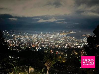 Casa de 3 alcobas en venta en San Lucas, Medellín, 1950 m² · foto 9 de 19