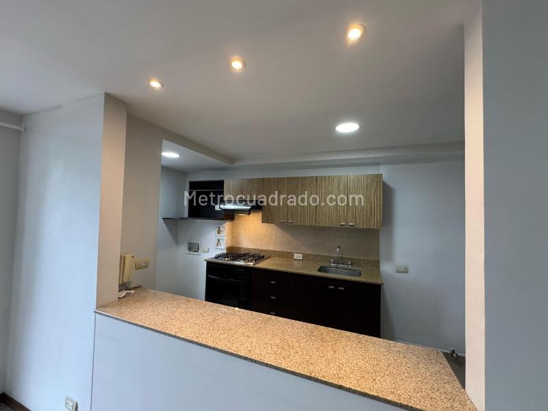 Espectacular Apartamento de 3 Alcobas en Ciudad del Río, El Poblado - 6