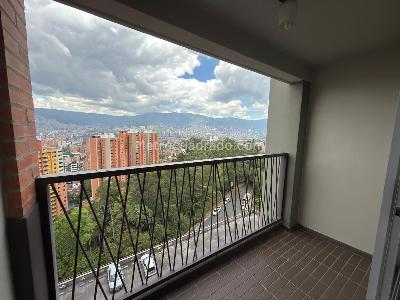 Apartamento en Arriendo, LAURELES, Medellín