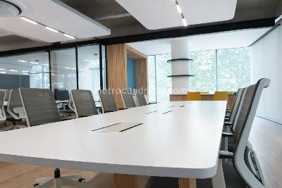 Edificio de Oficinas en Arriendo, LAURELES, Medellín